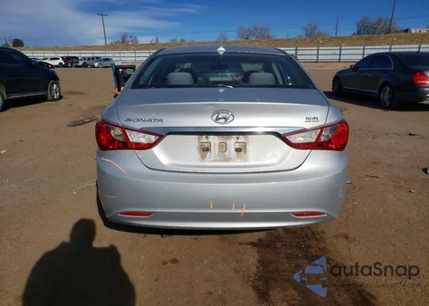 2011 Hyundai Sonata Gls z USA, uszkodzony, nr VIN 5NPEB4AC3BH080125